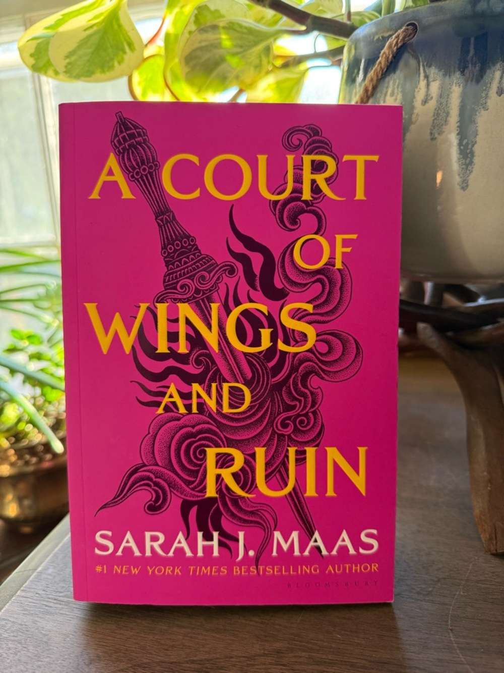 'A Court of Wings and Ruin' - Hot Pink Paperback